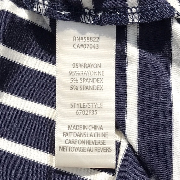 NWT Max Studio Navy Blue and White Striped Shirt Size Medium - Picture 12 of 13
